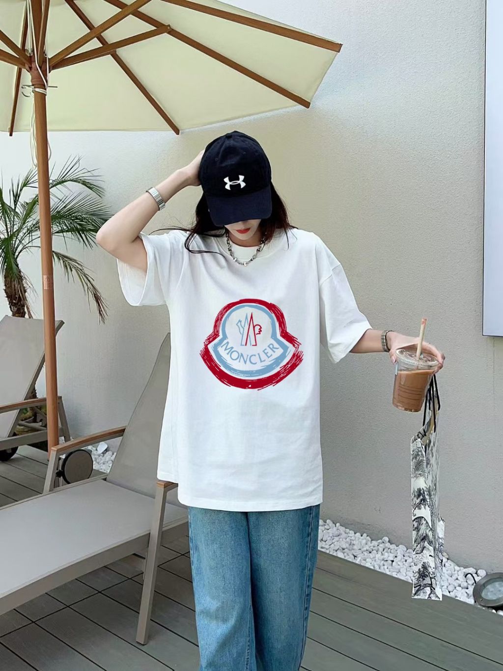 몽클레어 태극 컬러 로고 반팔티