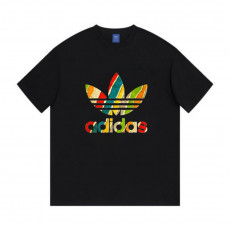 아디다스 크럼플드 로고 반팔티