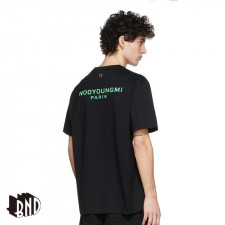 우영미 글로우 그래픽 백로고 반팔티