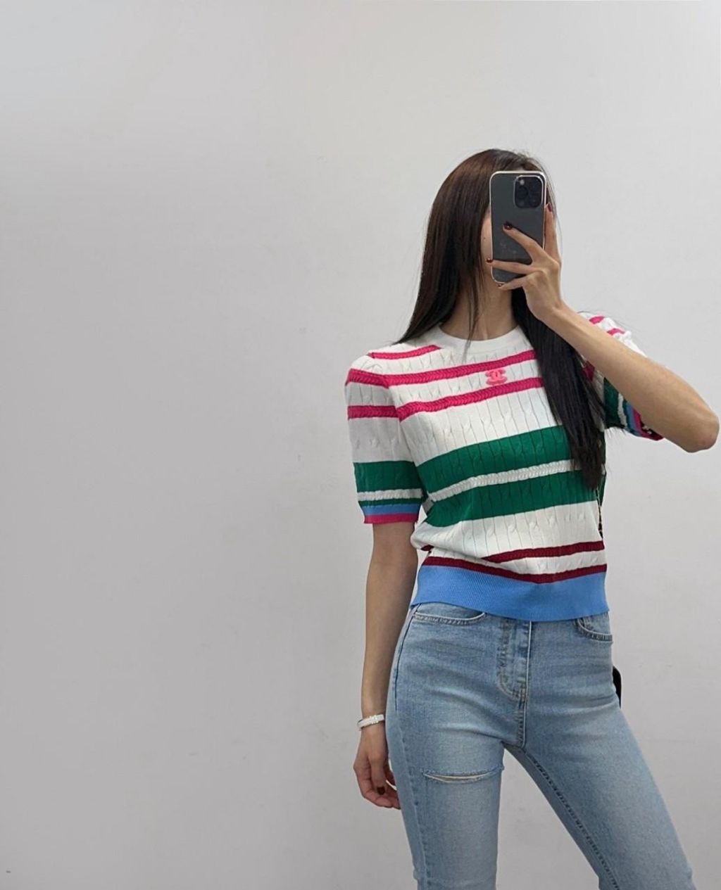 샤넬 여성 핑크 로고 반팔 니트