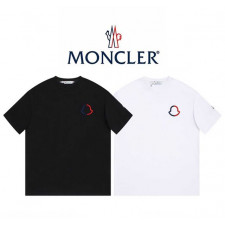 몽클레어 배색 자수 스몰 로고 반팔티