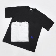 버버리 밑단 블루 자수 반팔티