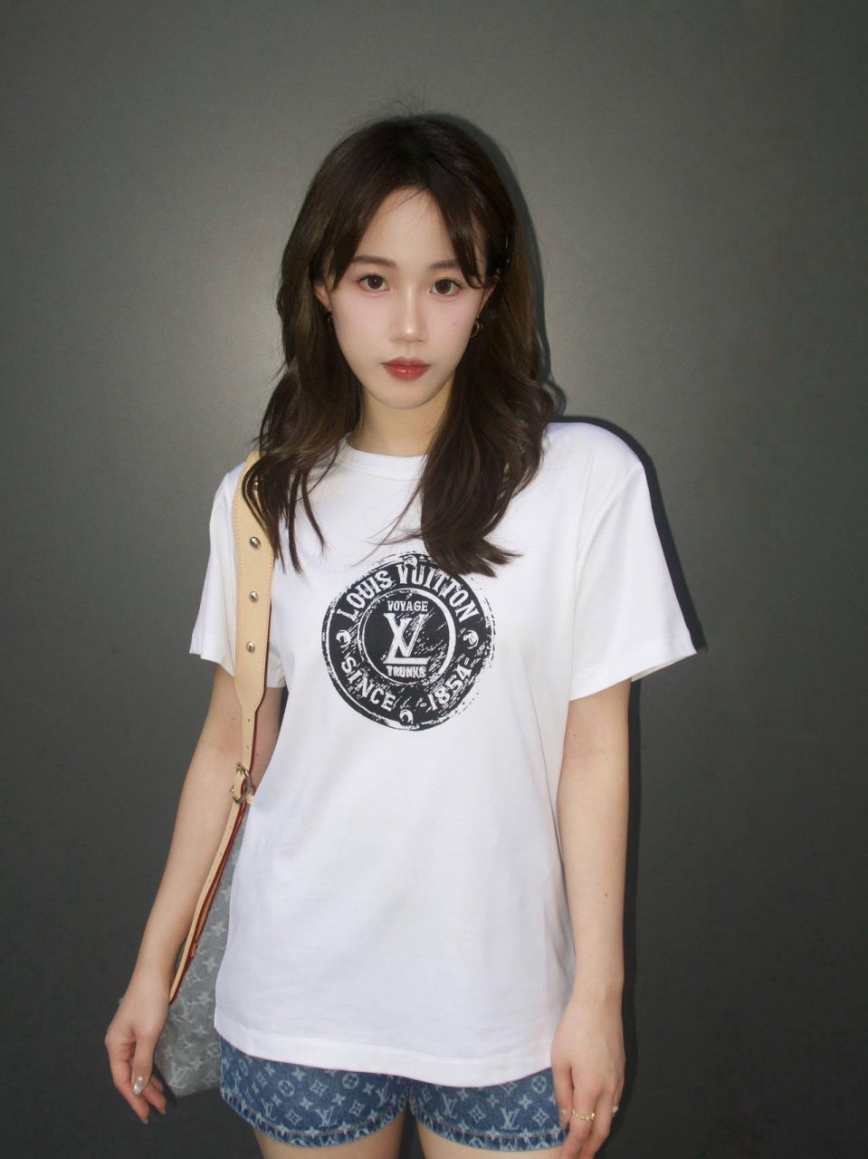 루이비통 스탬프 반팔티