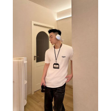 지방시 프리미엄 스몰 레터링 자수 반팔티