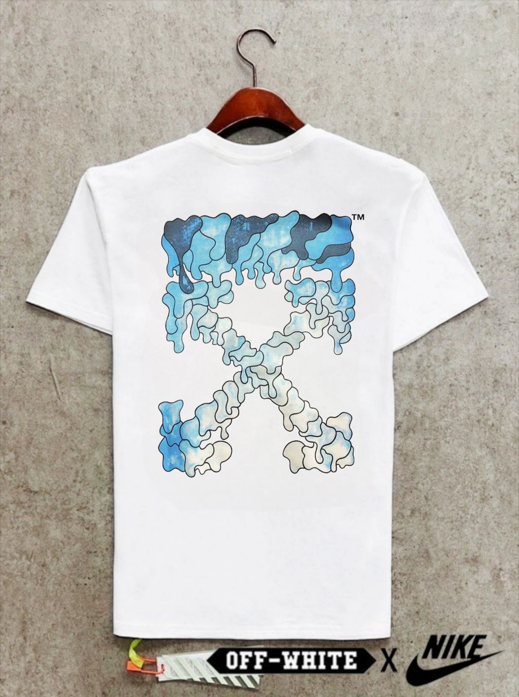 오프화이트 디졸브 반팔티