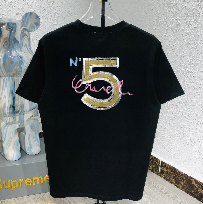 샤넬 핸드 페인팅 No5 빈티지 반팔티