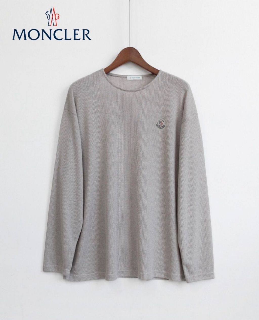 몽클레어 U넥 슬라브 긴팔티