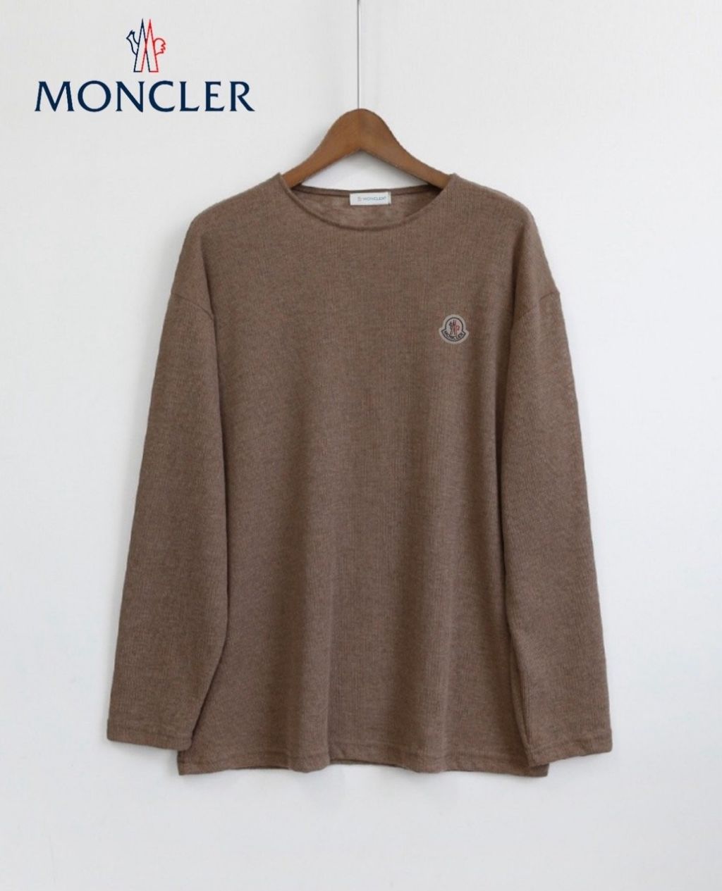 몽클레어 U넥 슬라브 긴팔티