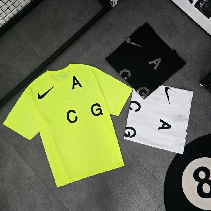 나이키 Acg 반팔티