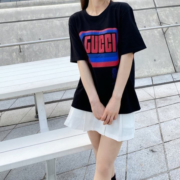 구찌 원색 반팔티