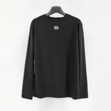 미우미우 센터 로고 긴팔티