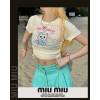 미우미우 여성 1379 야옹이 자수 크롭 반팔 니트