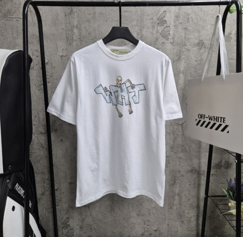 오프화이트 스컬 하프 반팔티