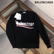 발렌시아가 폴리티컬 웨이브로고 맨투맨