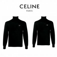 셀린느 트리오페 자수 터틀넥 폴라 니트