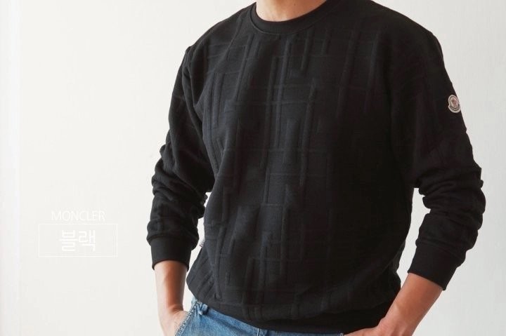 몽클레어 리버테일 맨투맨