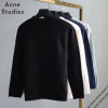 아크네 스마일 패치 베이직 니트
