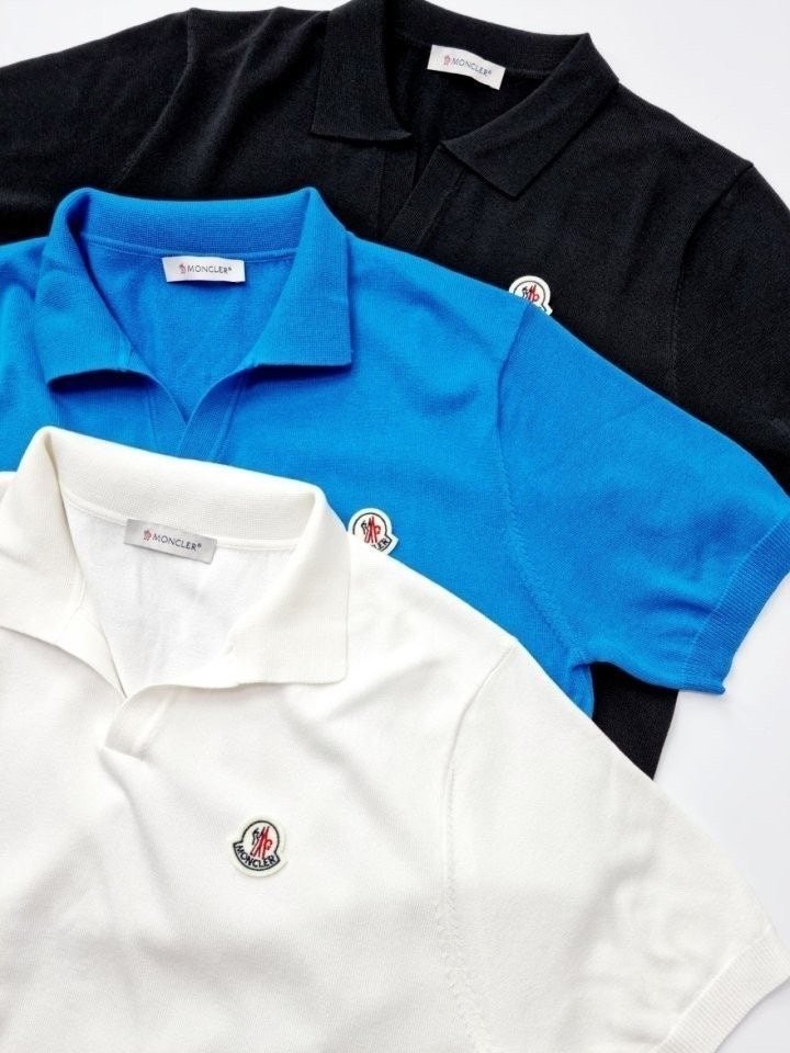 몽클레어 오픈 카라 반팔 니트