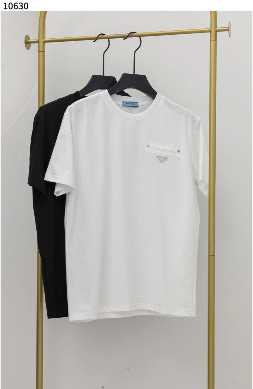 프라다 스틸 엠블럼 반팔티