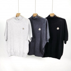 몽클레어 여성 금장 포인트 단추 반목 반팔 니트