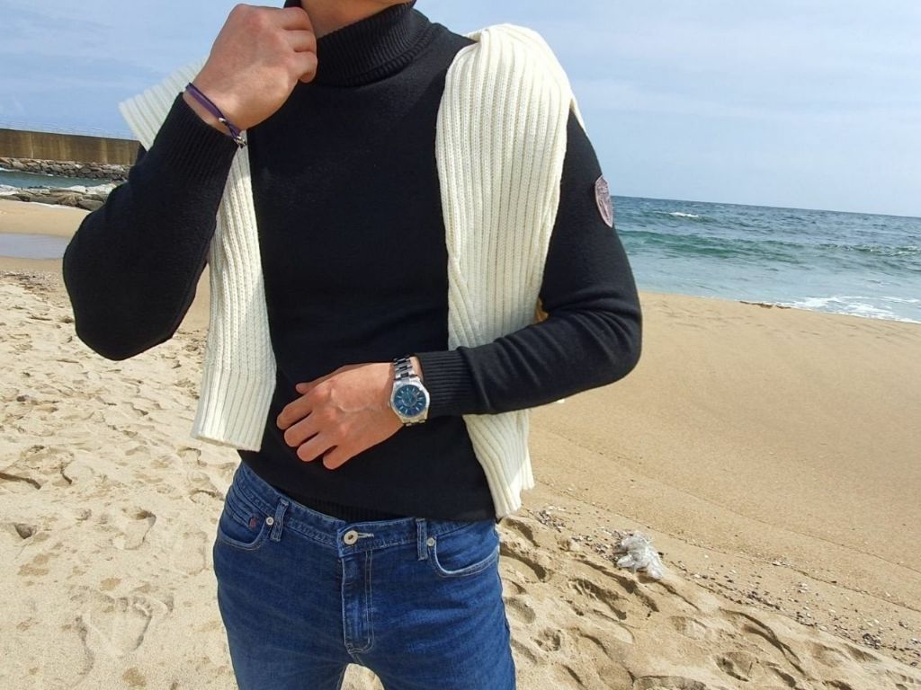 노비스 캐시미어 목폴라 스웨터 니트