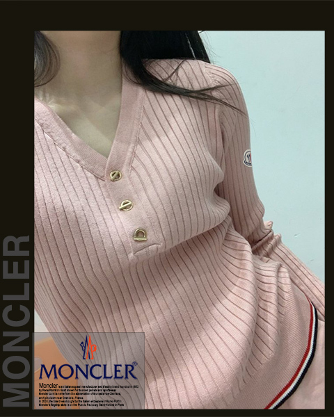 몽클레어 여성 7240 와이넥 삼선 골지 니트