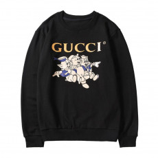 구찌 디즈니 아기 삼형제 돼지 맨투맨