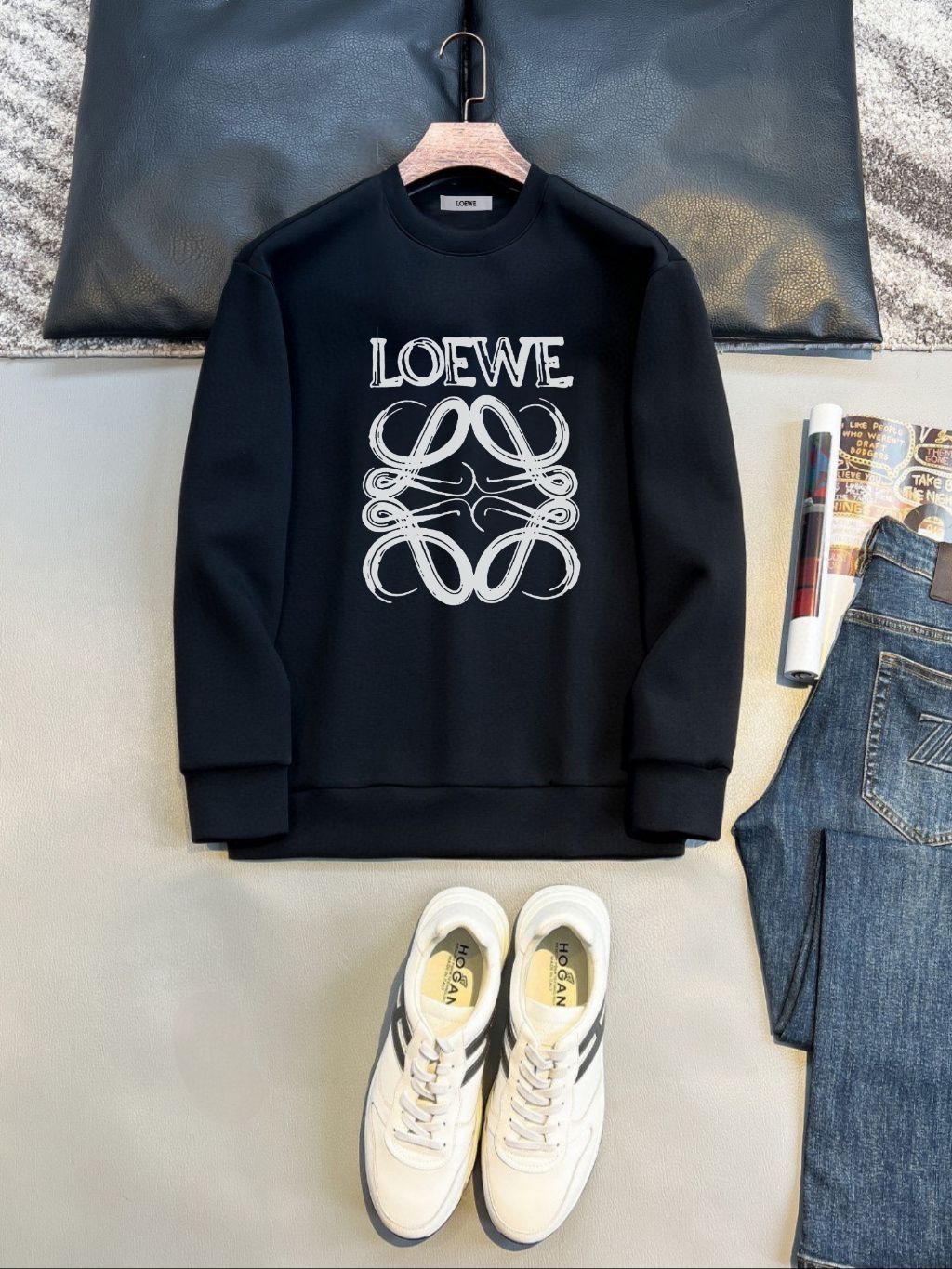 로에베 엠브아나 맨투맨