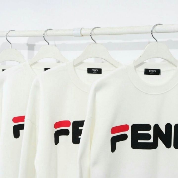 펜디 Fendi 나염 로고 맨투맨