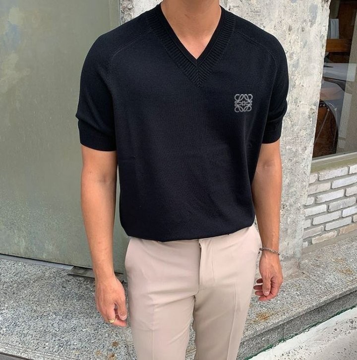 로에베 린넨 브이넥 반팔 니트