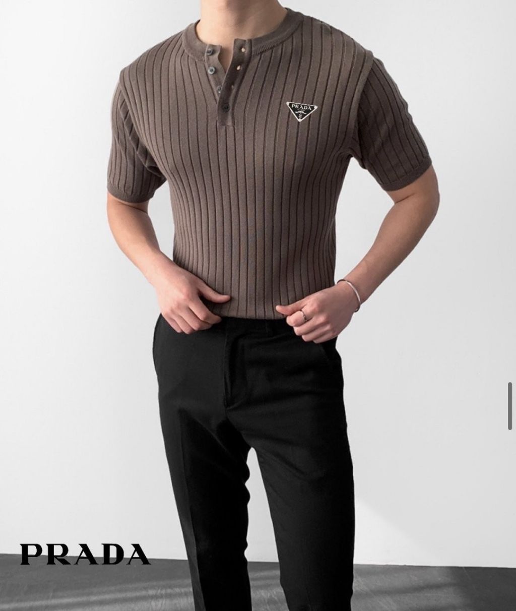 프라다 골지 헨리 반팔 니트