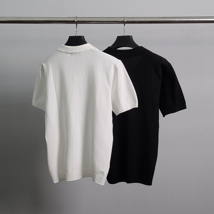 프라다 로고 와펜 패턴 반팔 카라 니트