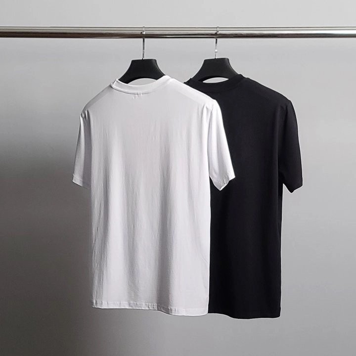 프라다 웨이브로고 라운드 반팔티