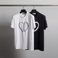 디올 CD 하트 자수 라운드 반팔티