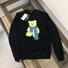 펜디 목도리 그린 테디 맨투맨