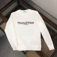 메종마르지엘라 New MM6 맨투맨