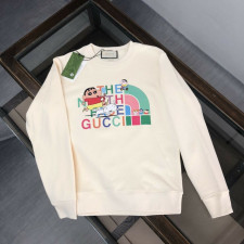 구찌 X 노스페이스 콜라보 신짱구 맨투맨