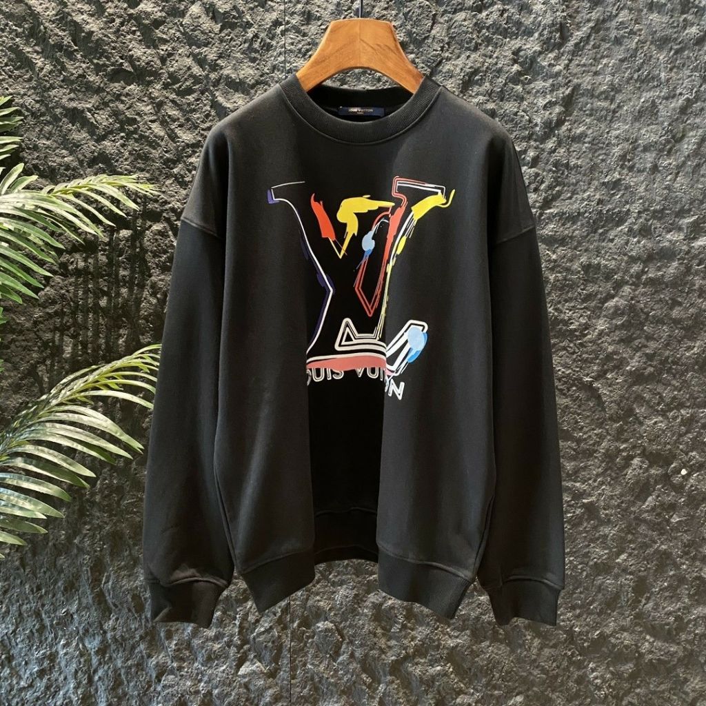 루이비통 파스텔 로고 맨투맨