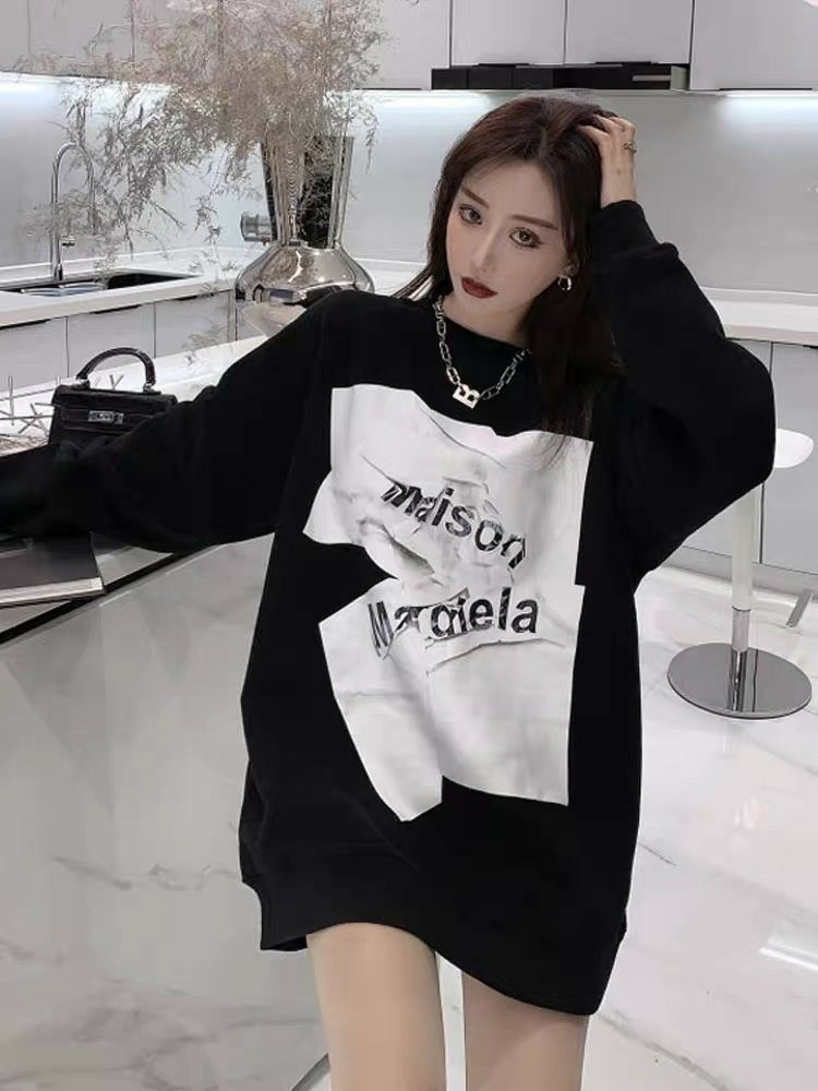 메종마르지엘라 로고 그래픽 맨투맨