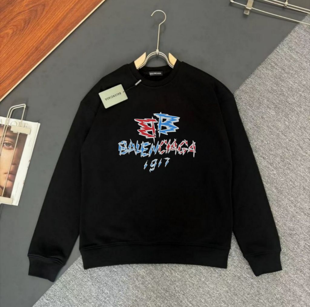 발렌시아가 유니섹스 맨투맨