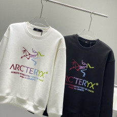 아크테릭스 레인보우 맨투맨