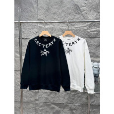 아크테릭스 넥로고 나염 맨투맨