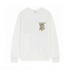 버버리 TB 레인 멀티 맨투맨