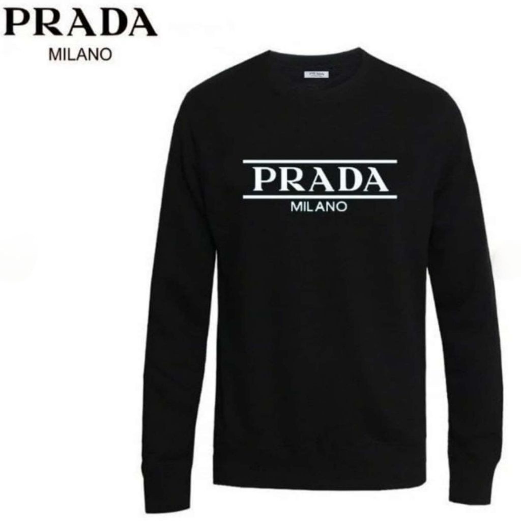 프라다 사선 폰트 로고 맨투맨