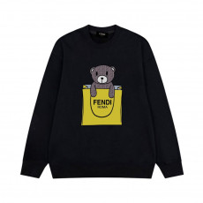 펜디 베어 그래픽 쇼핑백 맨투맨