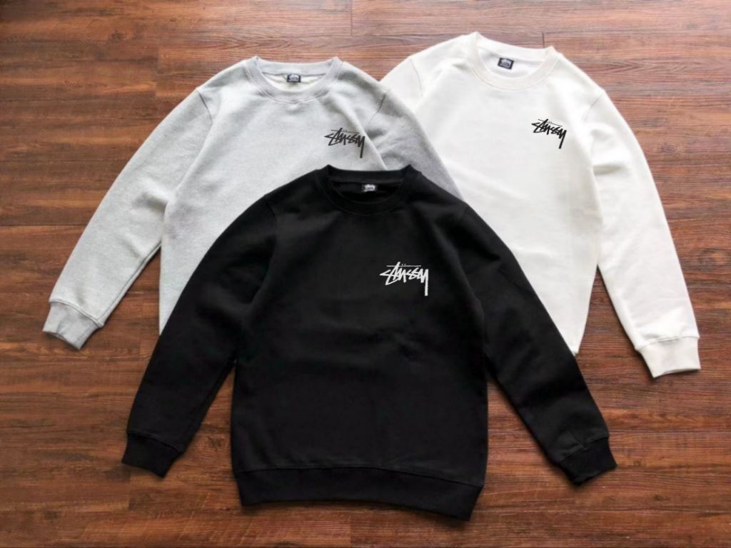 스투시 블루 에이트볼 맨투맨