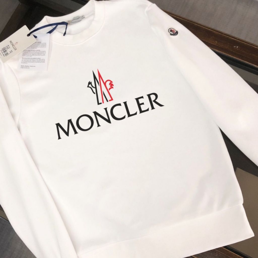 몽클레어 더블 M로고 맨투맨