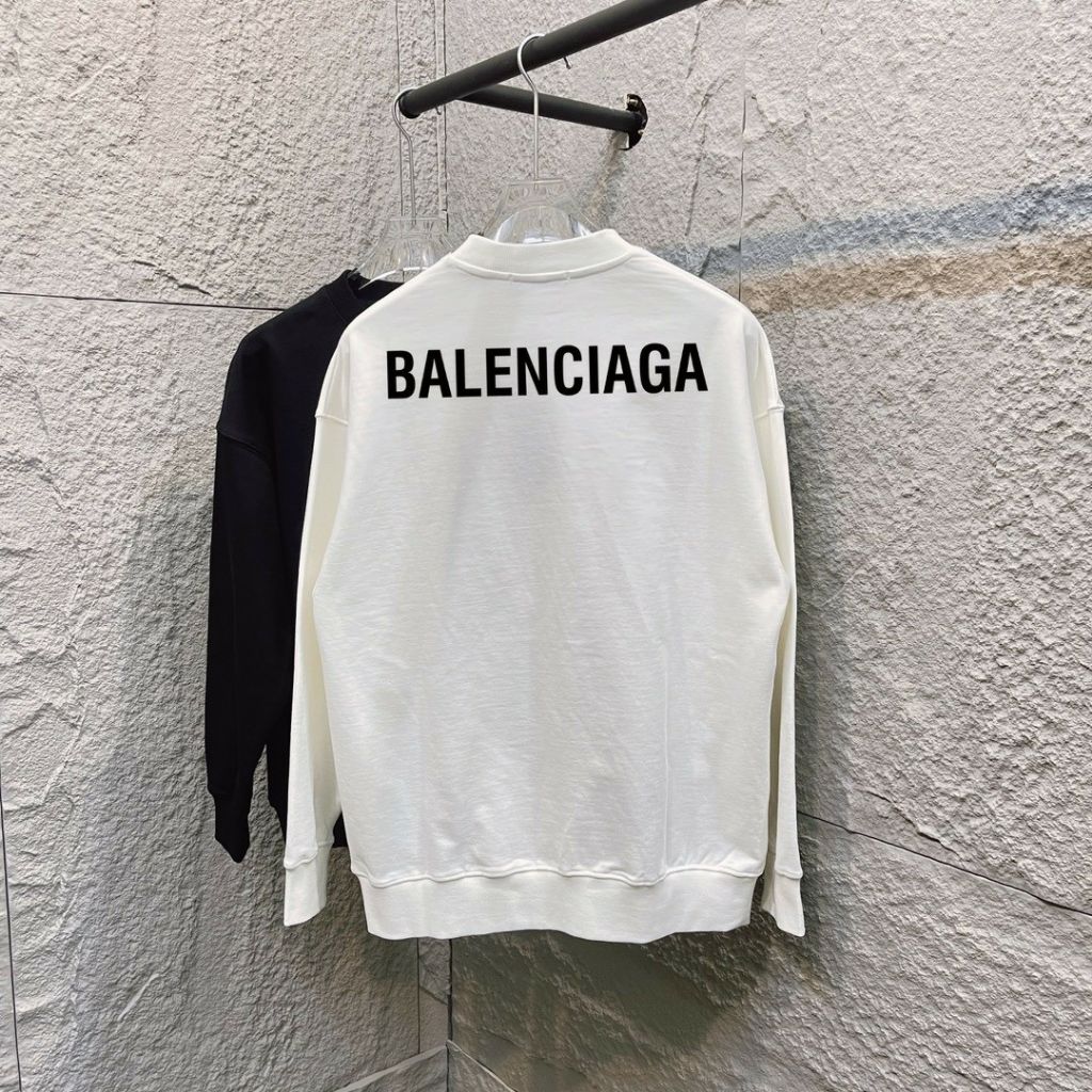 발렌시아가 머그컵 맨투맨