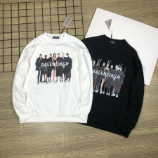 발렌시아가 아트워크 맨투맨