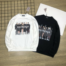 발렌시아가 아트워크 맨투맨